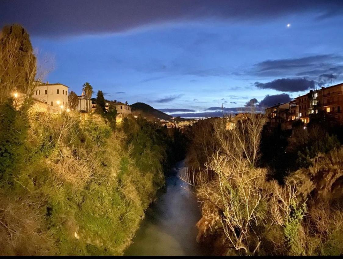 Mini Appartamento "Il Nido Del Picchio" Ascoli Piceno Eksteriør billede